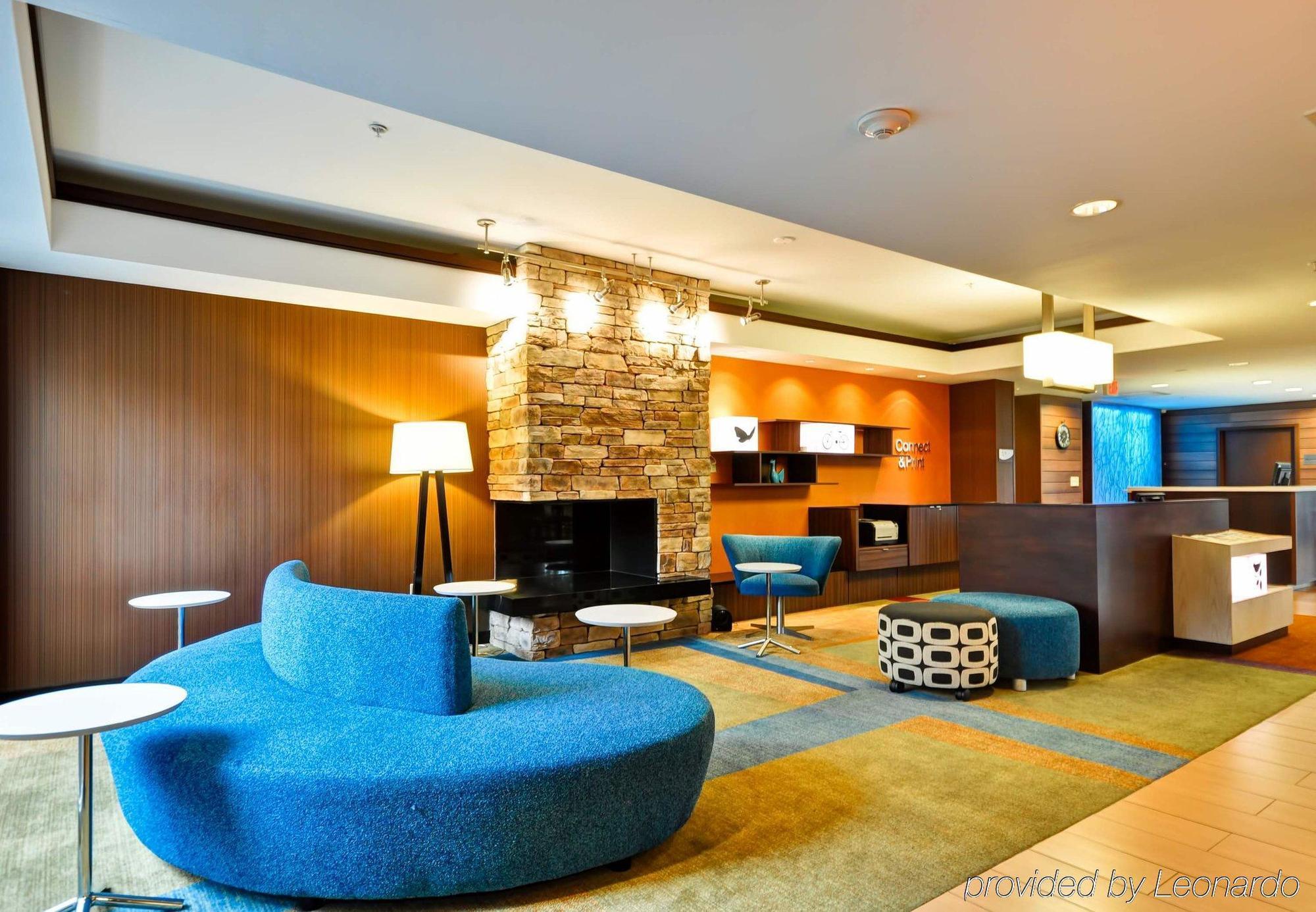 Fairfield Inn & Suites Dallas Medical/Market Center Экстерьер фото